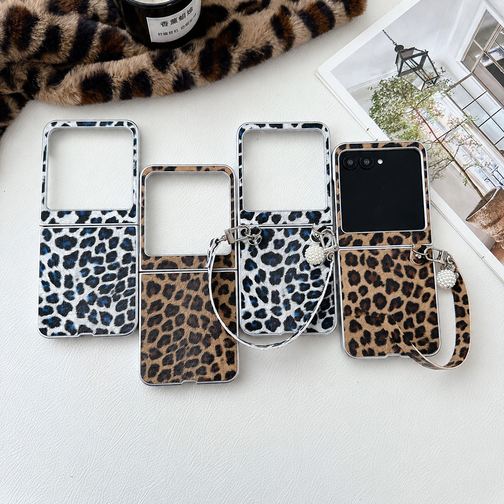 Luxury Men Lifestyle - Casing Ponsel Lipat Motif Macan Tutul