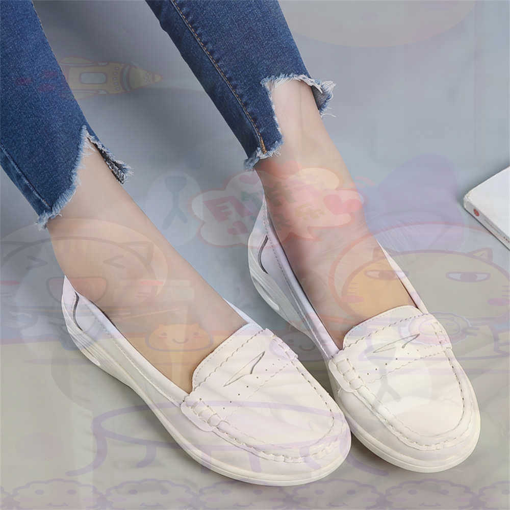 Luxury Lifestyle Shorts - Sepatu Ukuran Besar Wanita Slip-On Lembut
