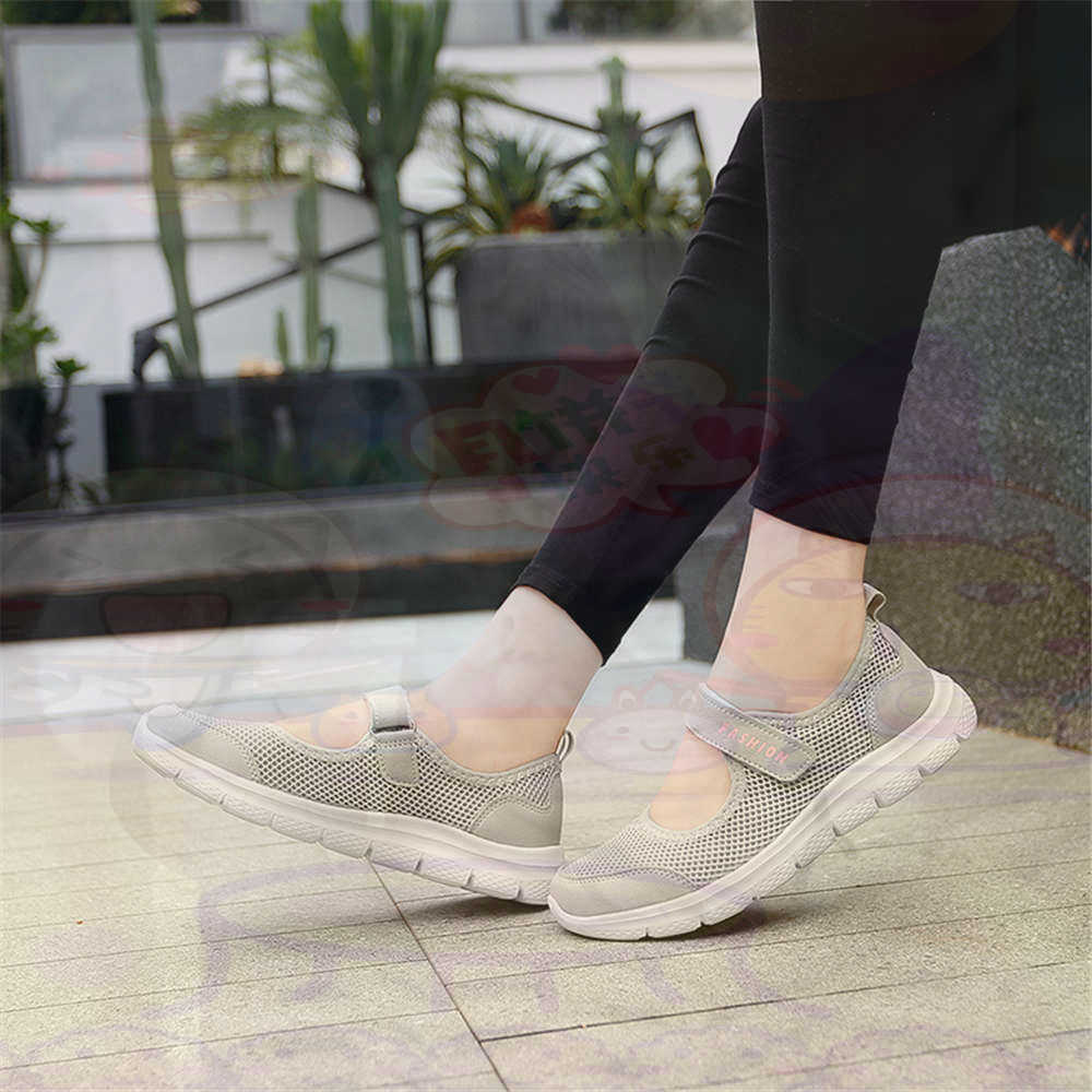 Luxury Lifestyle Shorts - Sepatu Tenis Wanita Jaring Nomor 40