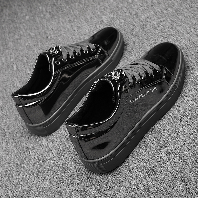 Sepatu Kasual Pria Mewah Sepat - Luxury Men Lifestyle ulasan dan harga