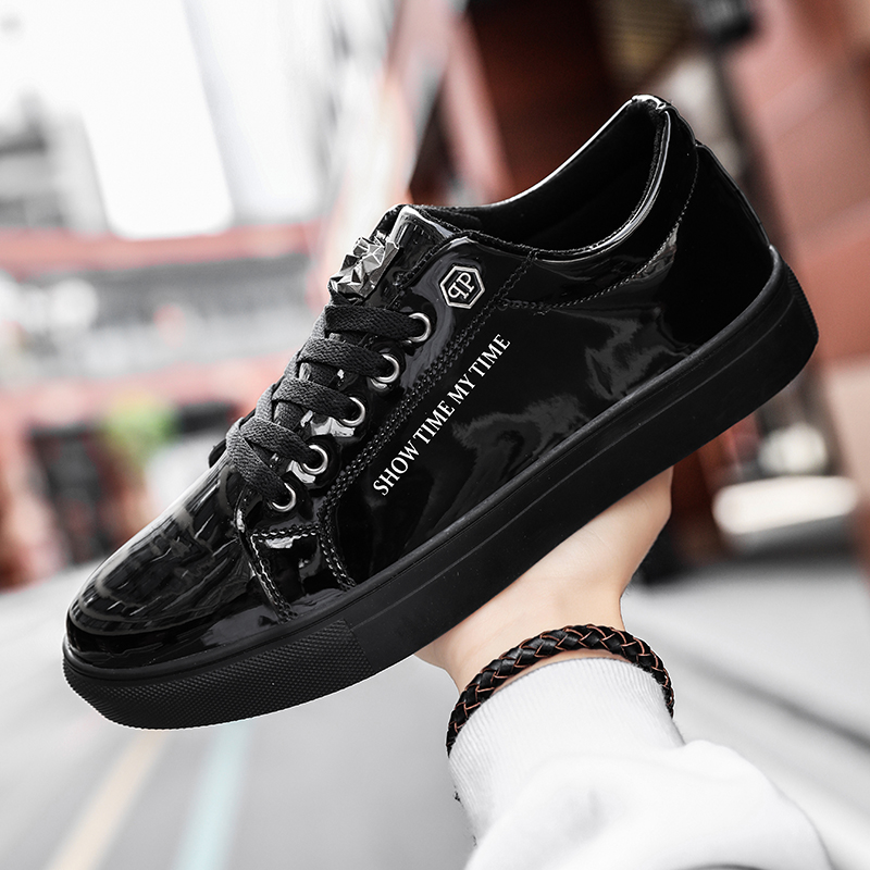 Sepatu Kasual Pria Mewah Sepat - Luxury Men Lifestyle ulasan dan harga