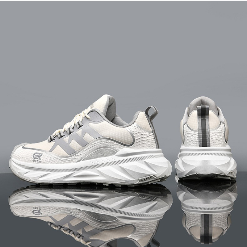 Sepatu Olahraga Luar Ruangan M - Luxury Men Lifestyle ulasan dan harga