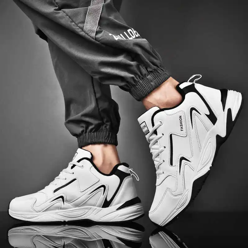 Sepatu kets olahraga untuk pri - Luxury Lifestyle Shorts ulasan dan harga