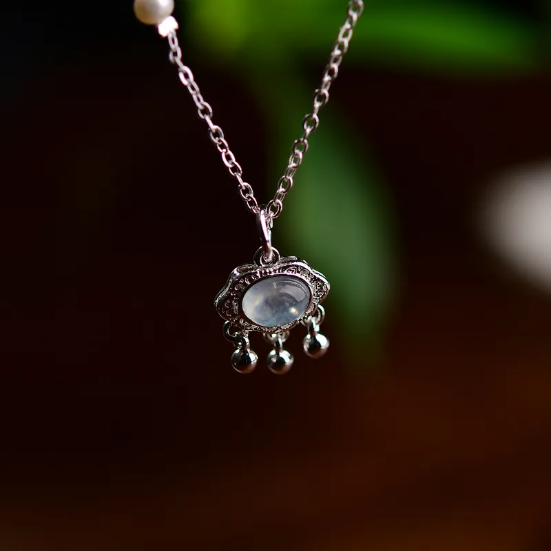 Kalung Aquamarine Gaya Nasiona - Luxury Lifestyle Niche ulasan dan harga